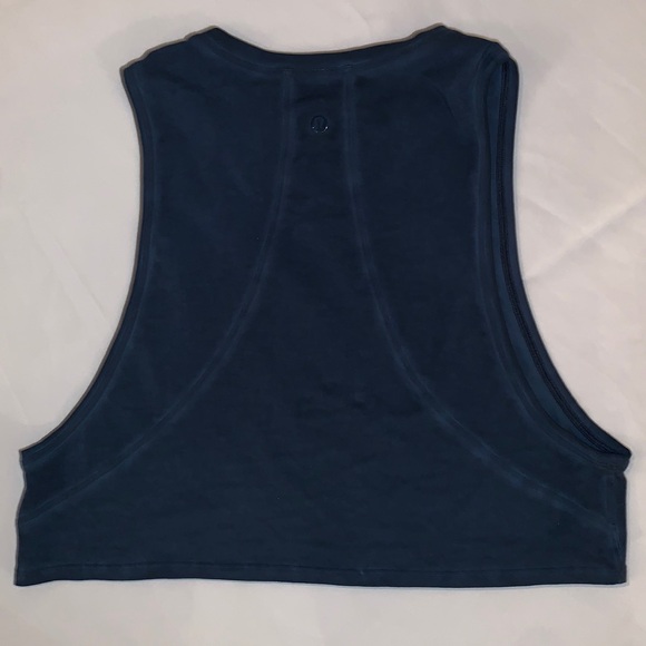 LULULEMON MUSCLE LOVE CROPPED TANK TOP - SIZE 4 - WASHED NIGHT DIVER - Picture 2 of 4